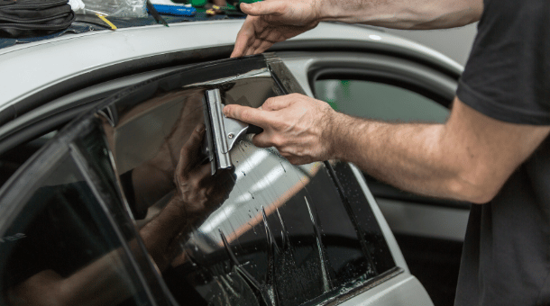 Tips to protect your car from sun damage :