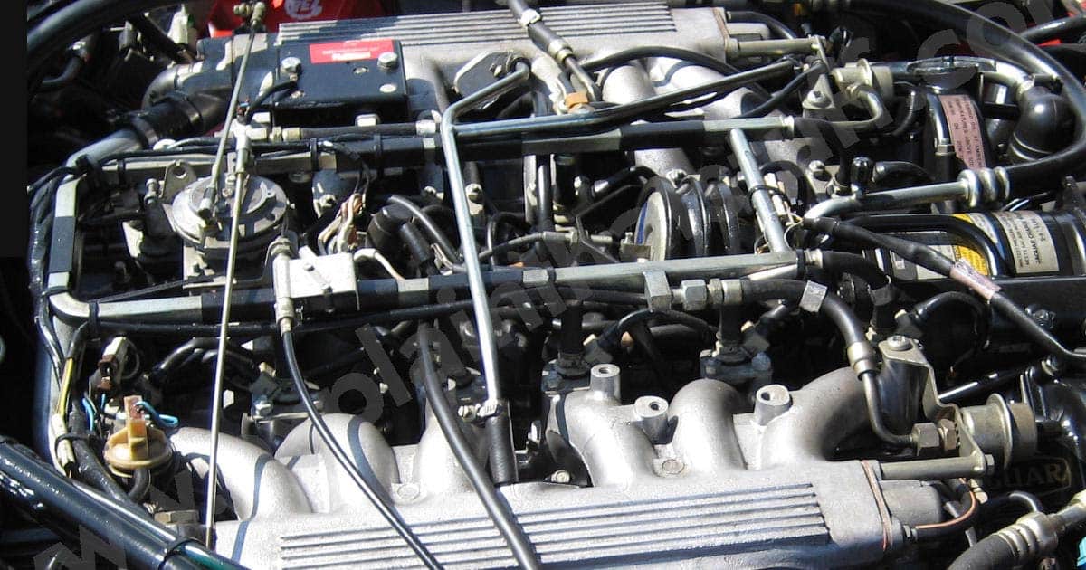 Jaguar XJS car engine