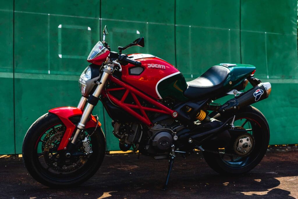 2022 Ducati Monster Review: Specifications And Features
