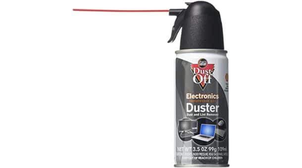 Spray Out Dust Vents With Compressed Air